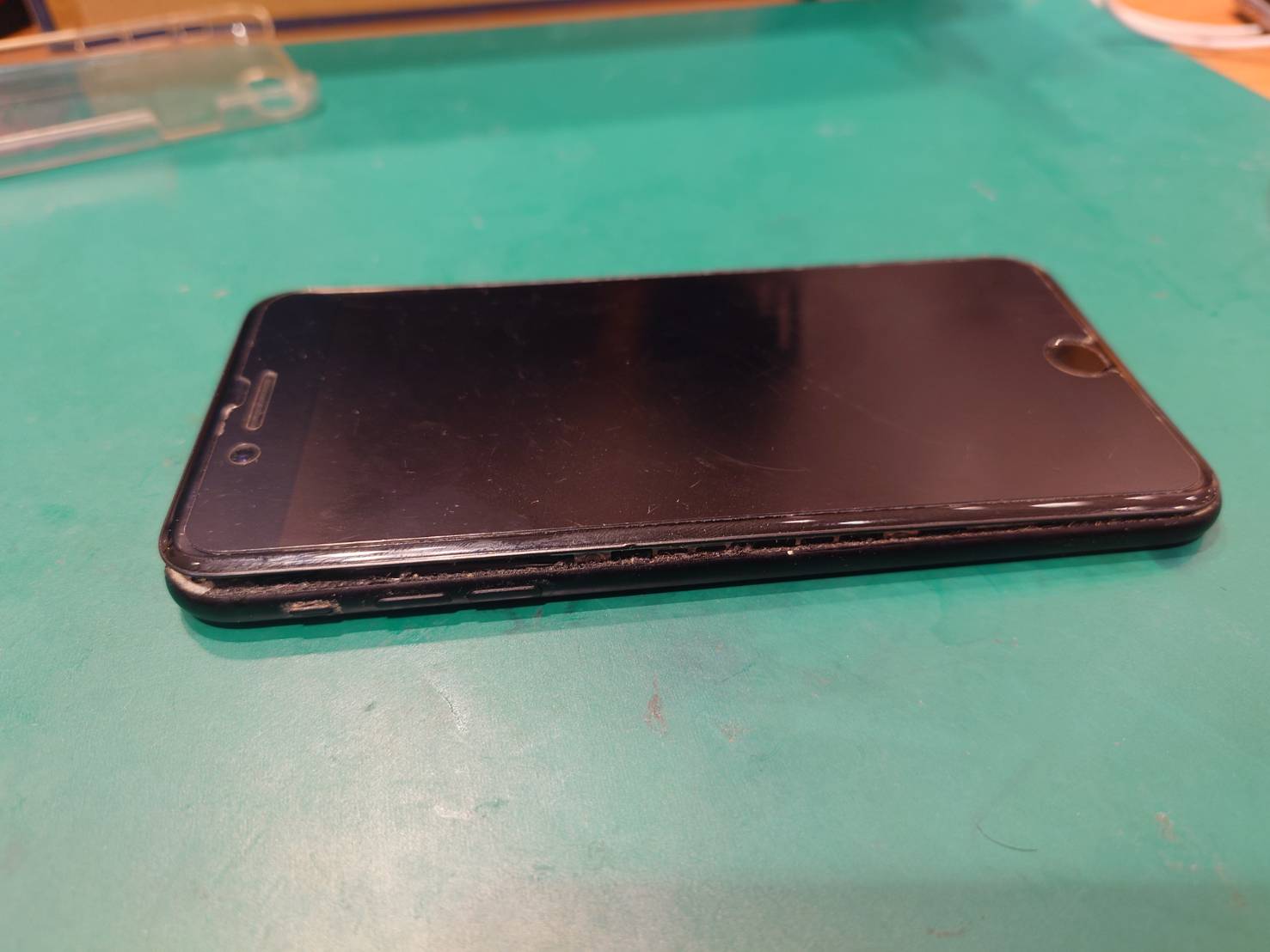 【目黒区よりご来店】iPhone7Plusのバッテリー修理をご依頼いただきました！